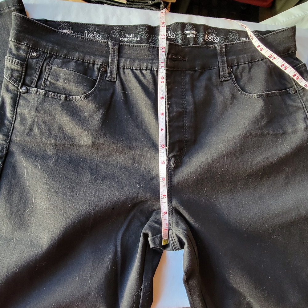 Lois Black Denim Streat Leg Jeans         size 36x32 & 38x32